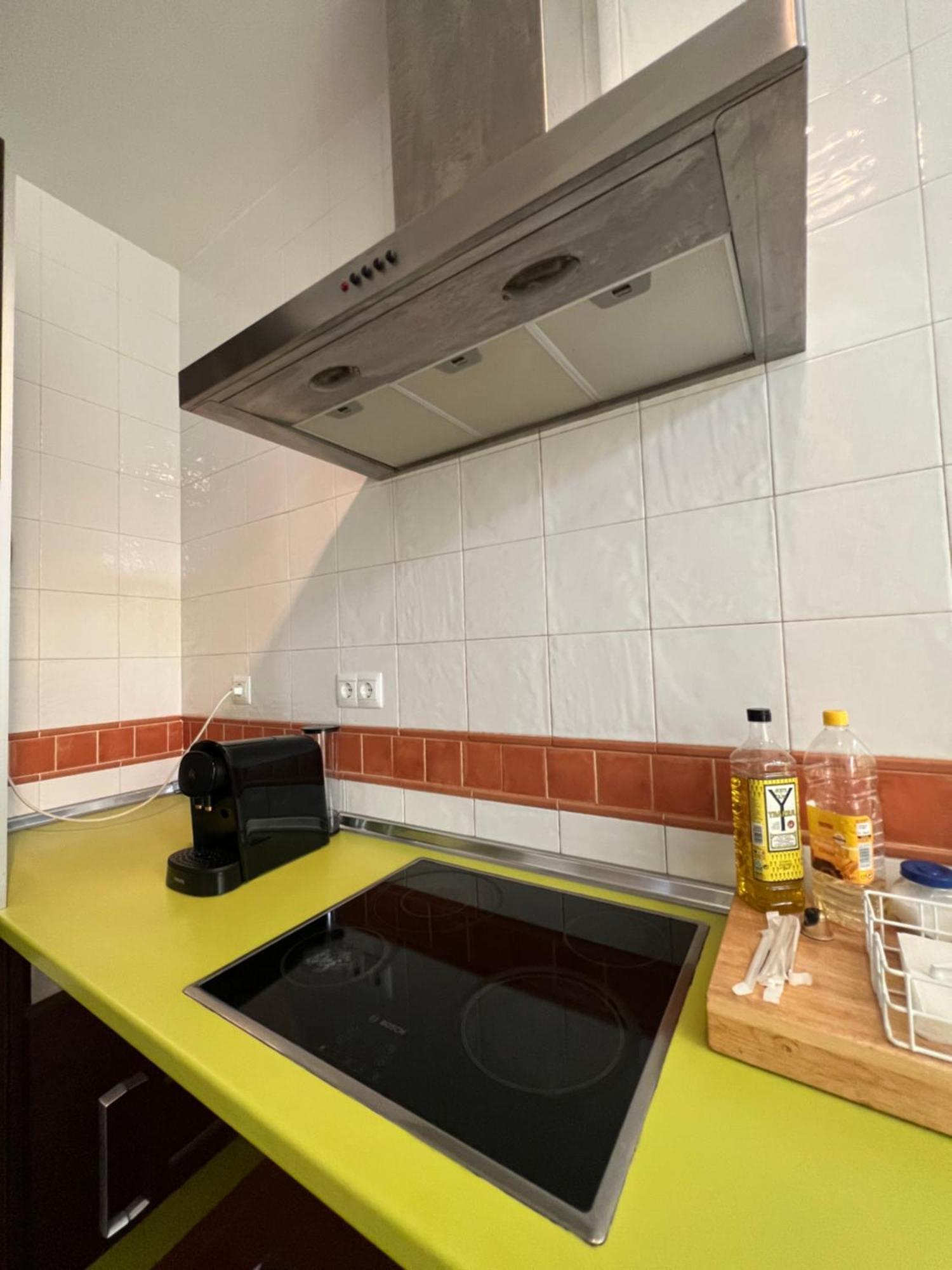 Apartamentos Sevilla Deluxe Rosales Los Rosales  エクステリア 写真